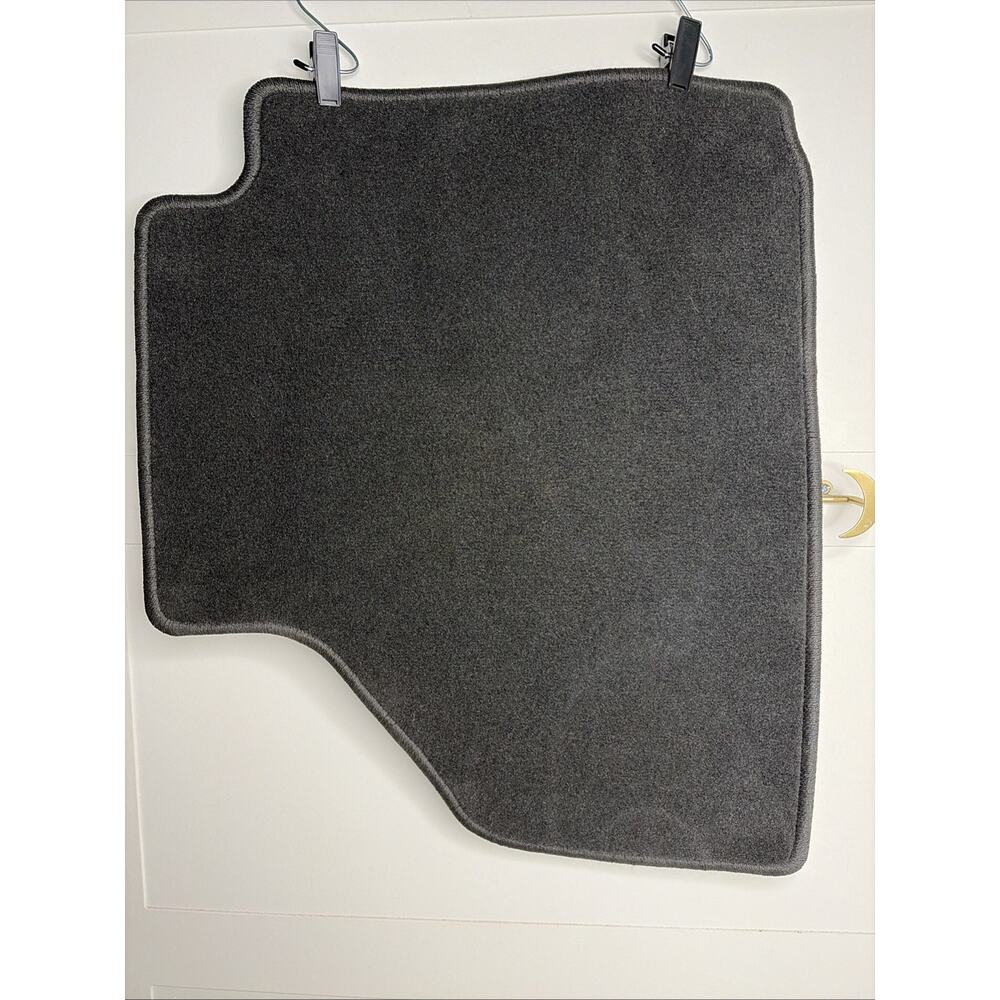 2025 Chevy Tahoe OEM Black Carpet Floor Mat Rear Passenger 85078910